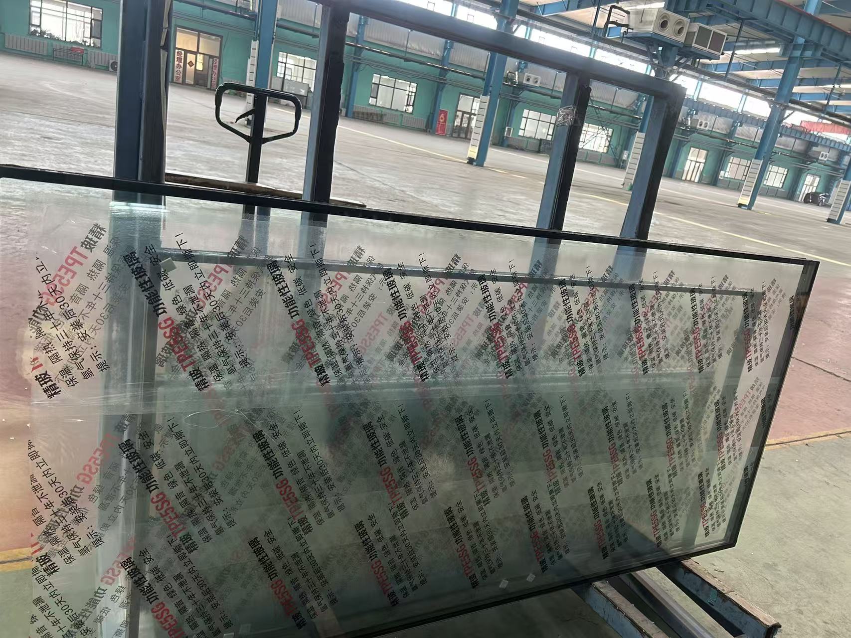 咸宁市玻璃源头工厂钢化玻璃 - 一站式服务